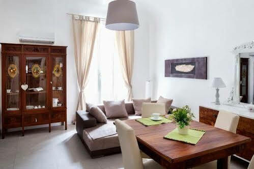 Zefnea House Apartment Catania Exterior photo